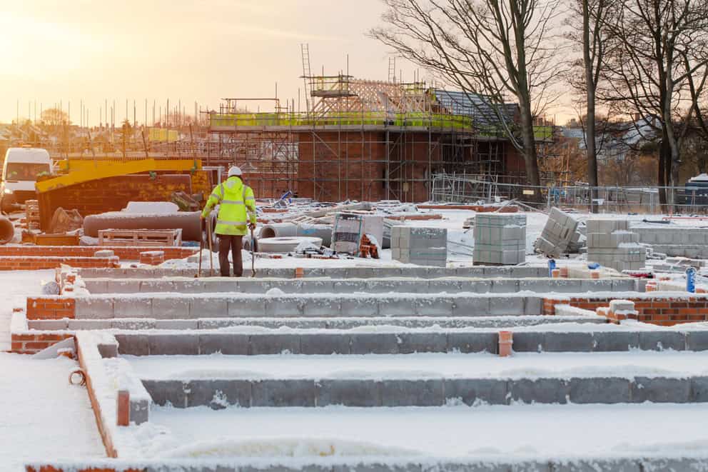 winter safety on construction sites – how to protect workers and maintain productivity